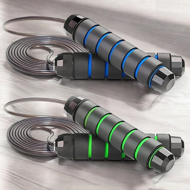 Adjustable skipping rope